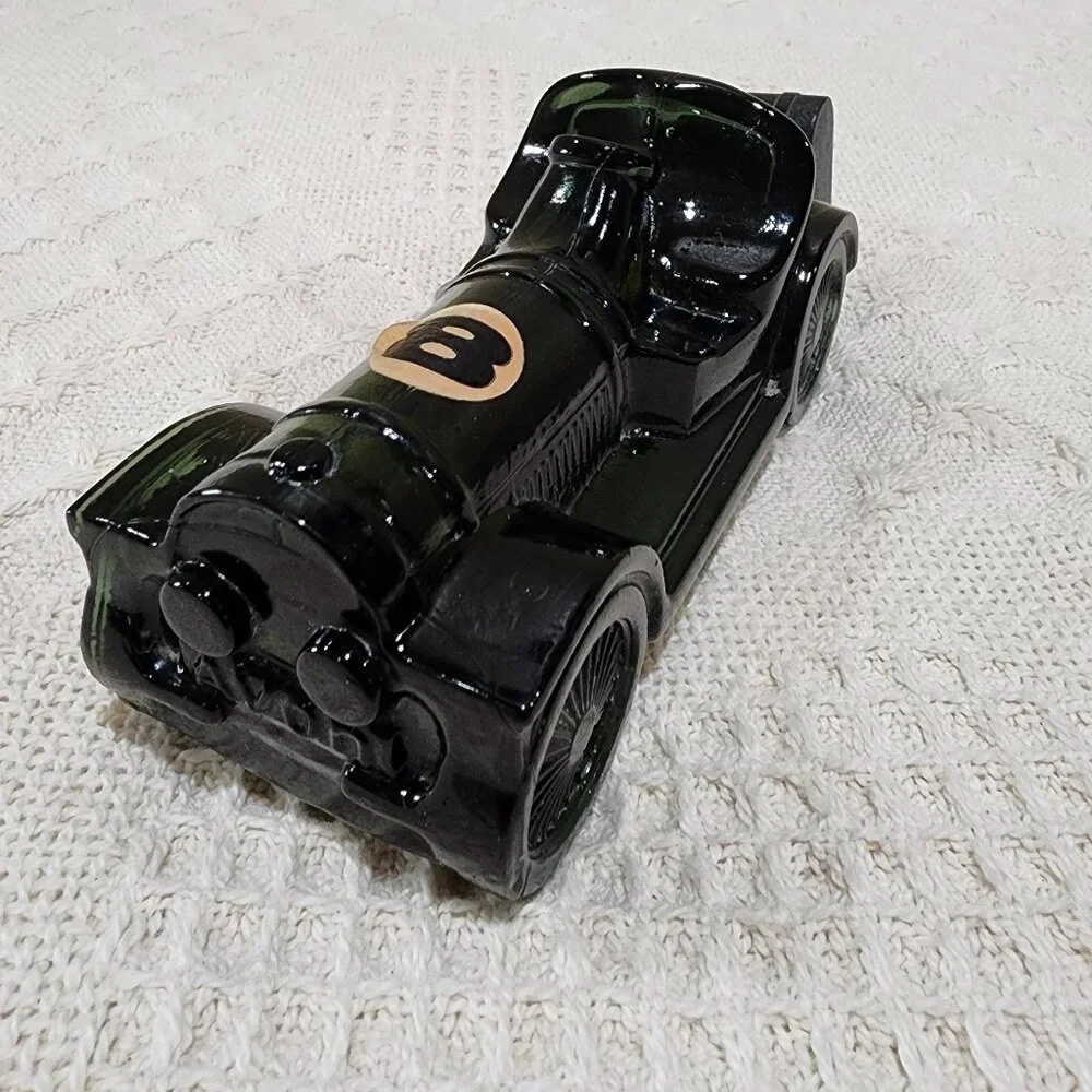 Vintage Avon ROADSTER Green Collectors Car No Label Full Glass Green Bottle