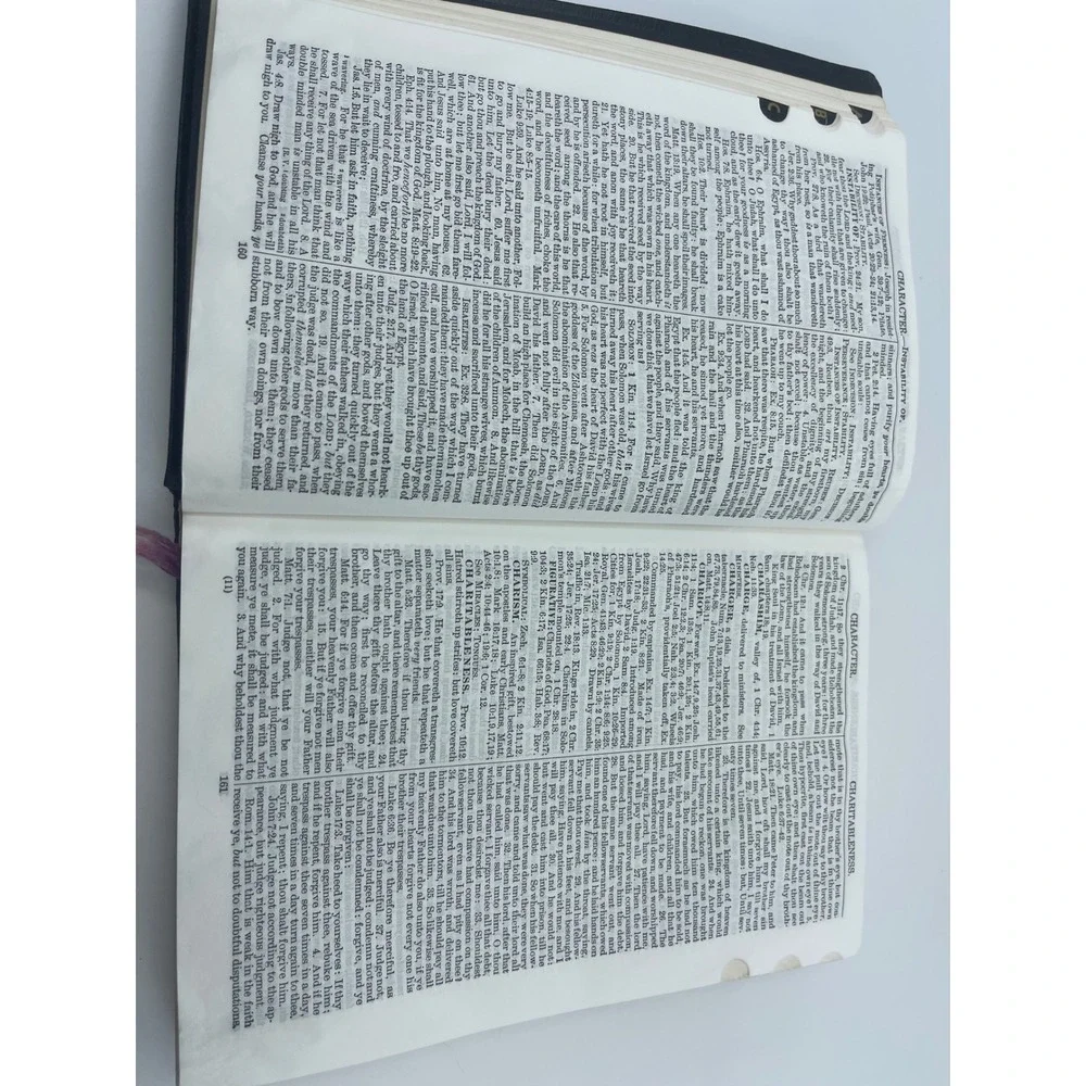 Naves Topical Bible Digest of the Holy Scriptures Black Leather Southwestern '62