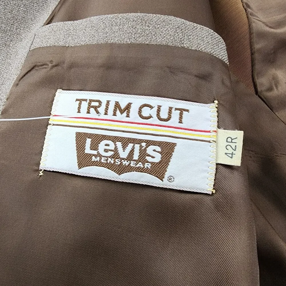 Levis up sale