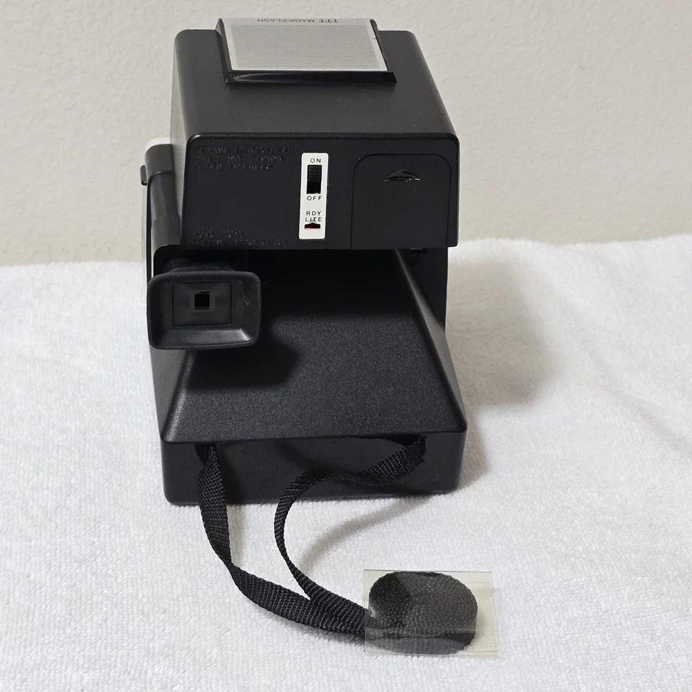 Polaroid onestep land