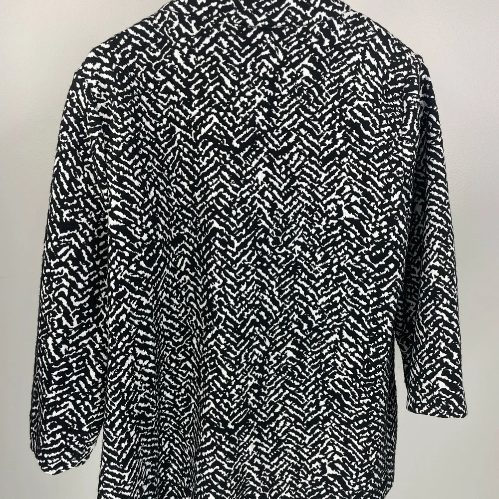elegant monochrome