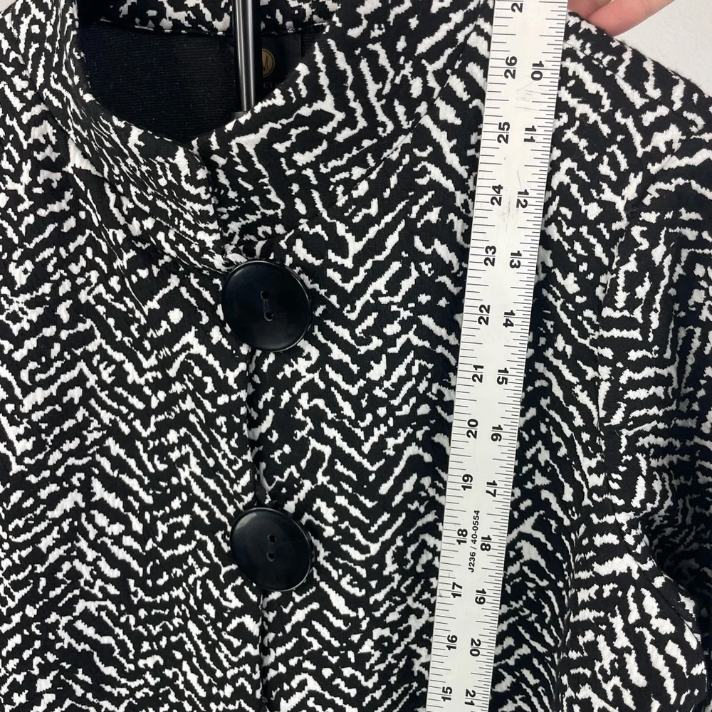 elegant monochrome