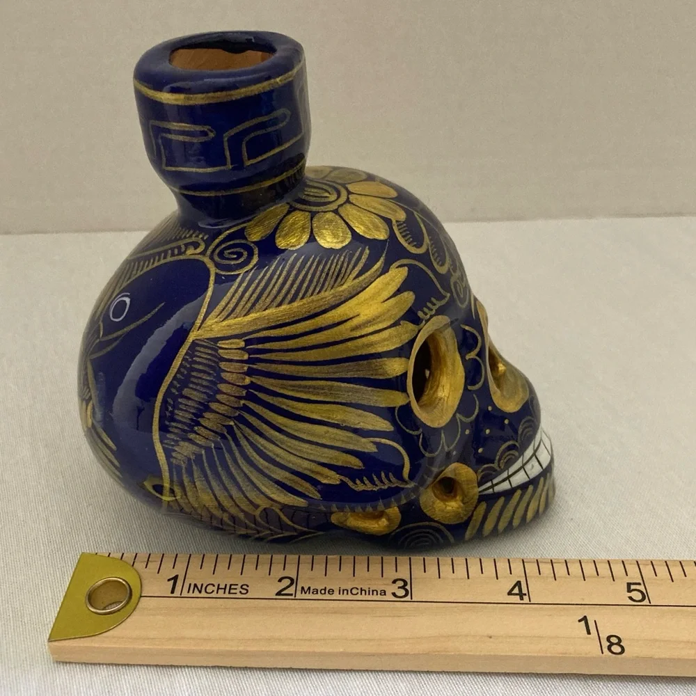 Unbranded stunning blue