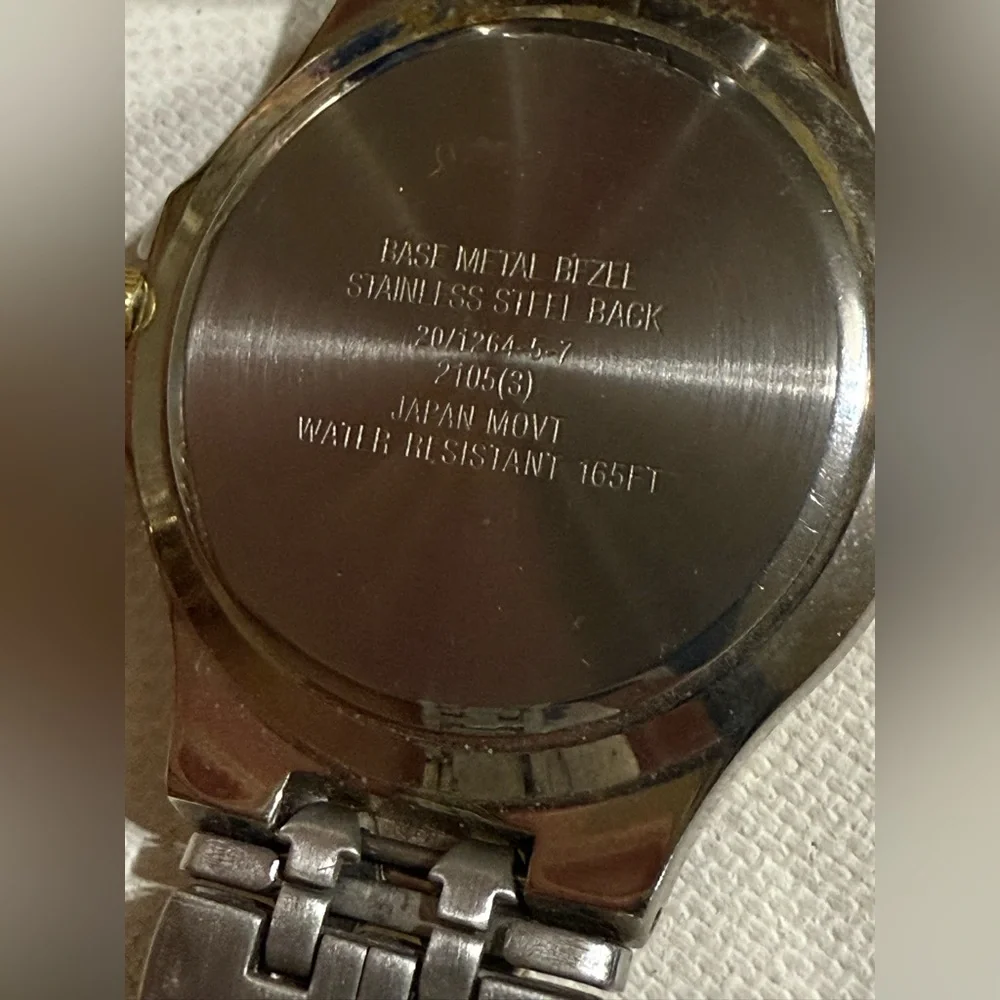 Armitron elegant wristwatch
