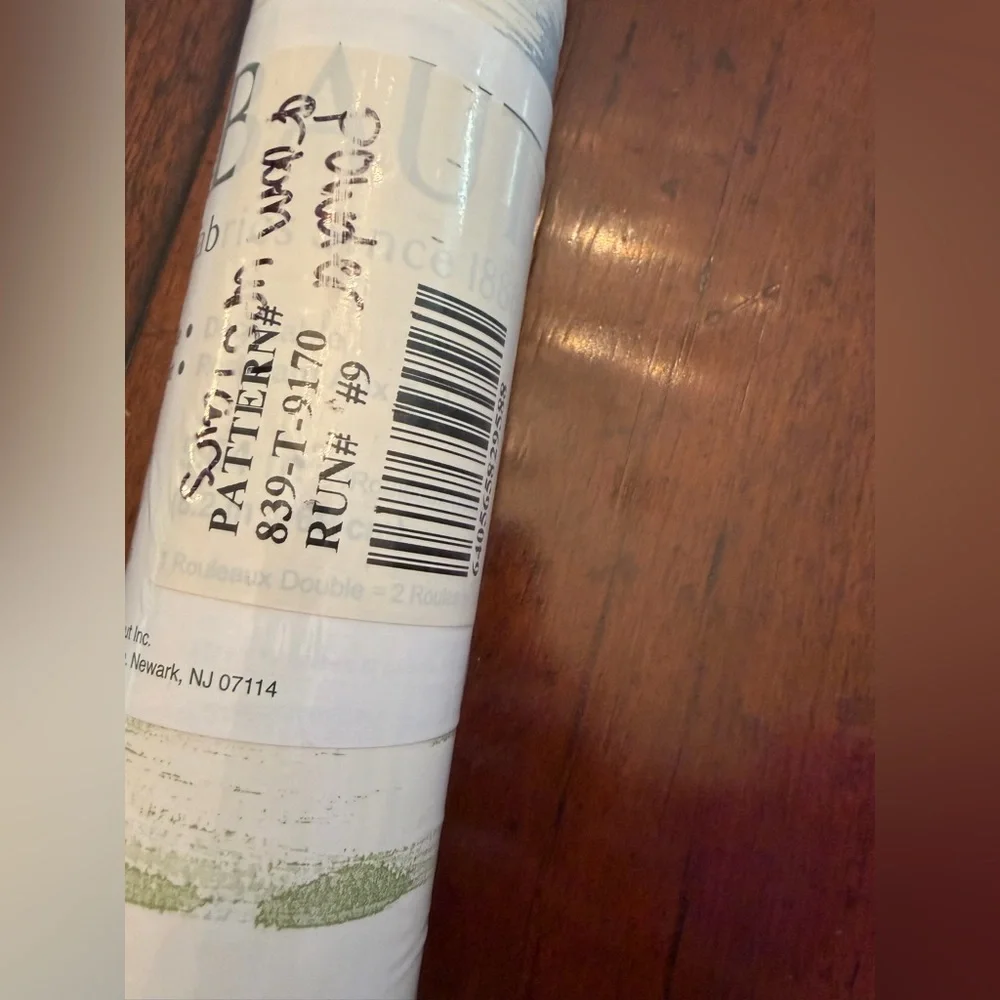 THIBAUT Island Ikat Green White Blue Wallpaper Double Roll NEW IN PACKAGING