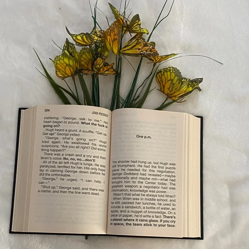Ballantine Books elegant black