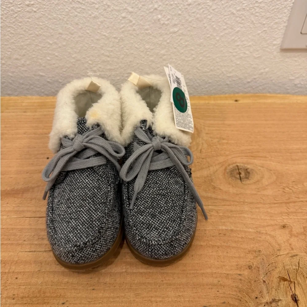 GAP cozy moccasins