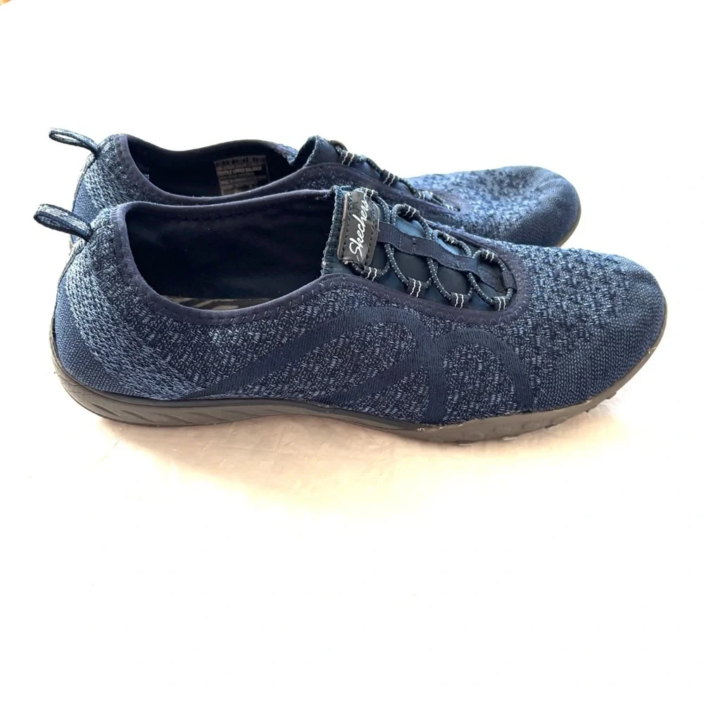 Skechers Slip-ins: Breathe-Easy - Knitty Waves navy blue SZ 11. Worn 2X Indoors