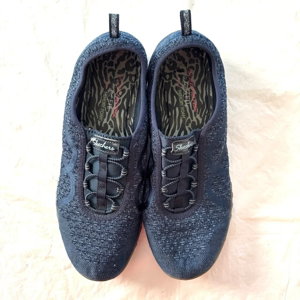 Skechers Slip-ins: Breathe-Easy - Knitty Waves navy blue SZ 11. Worn 2X Indoors