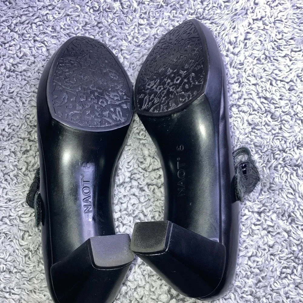 Naot luma black