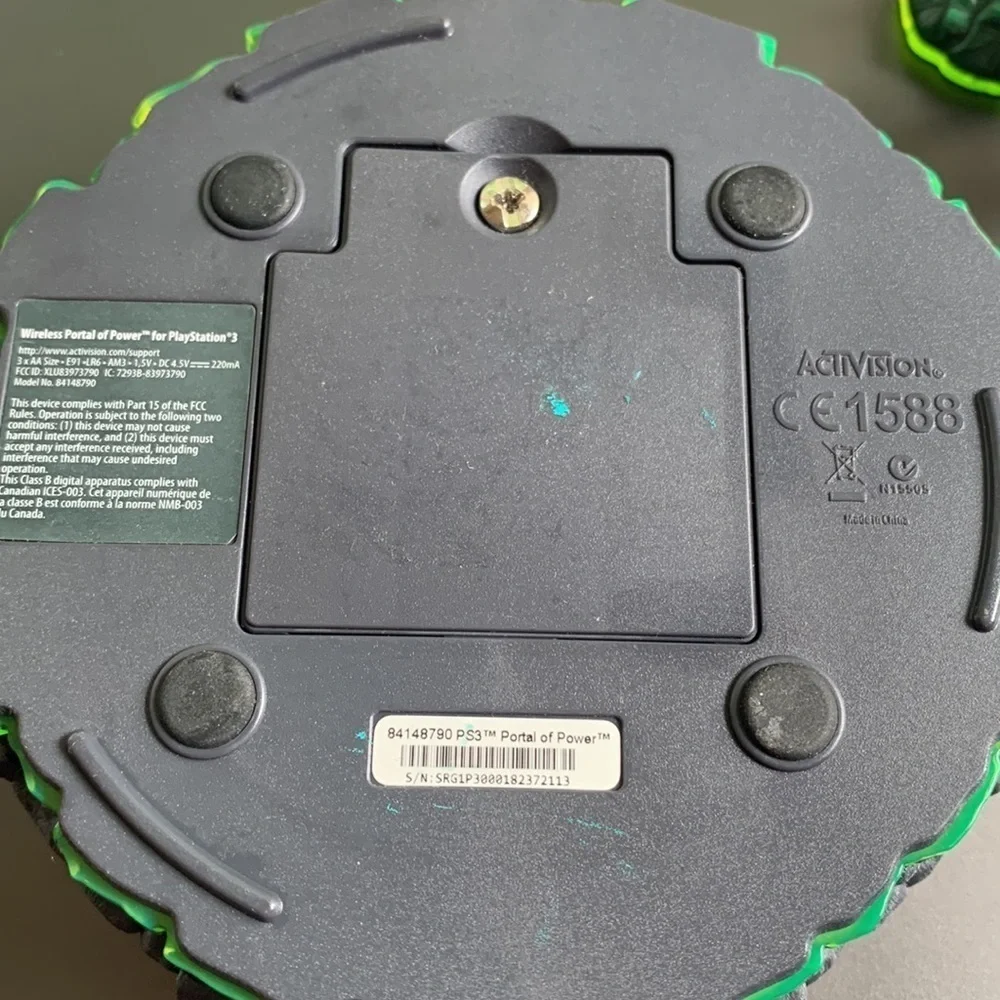 Nintendo includes base
