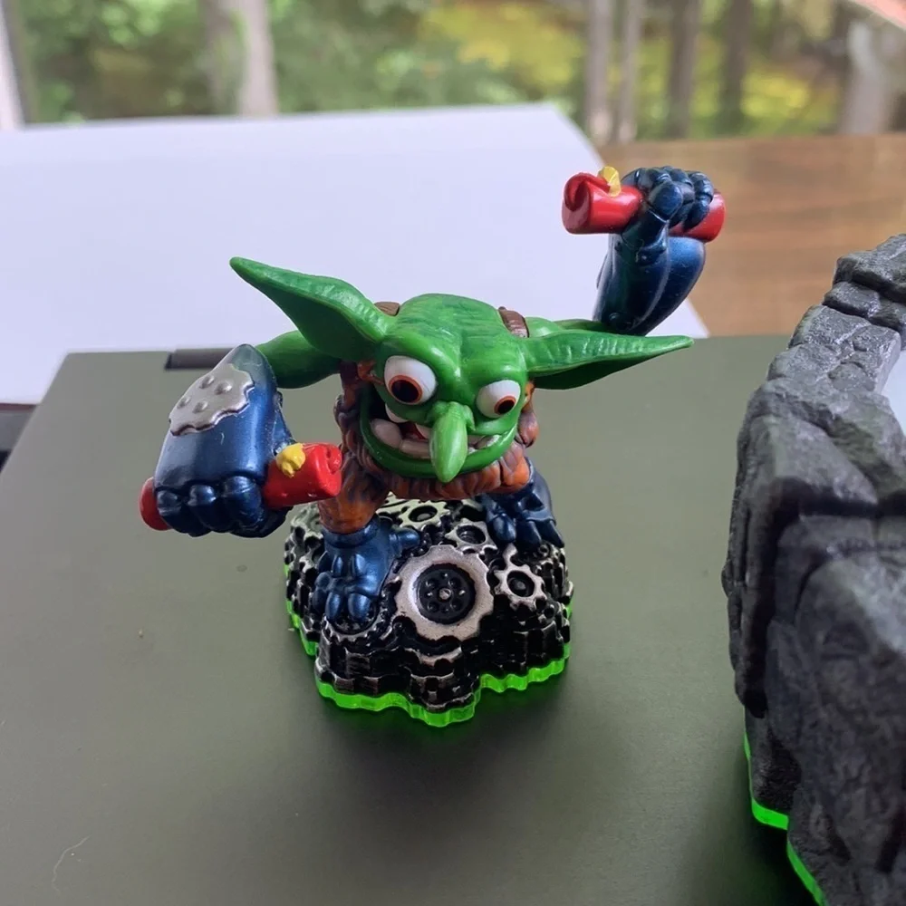 Nintendo includes base