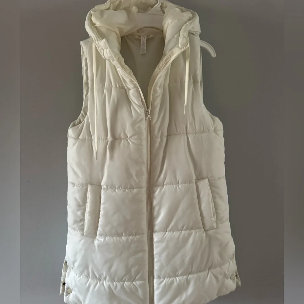 Zella Cream Quilted Hooded Puffer Vest S