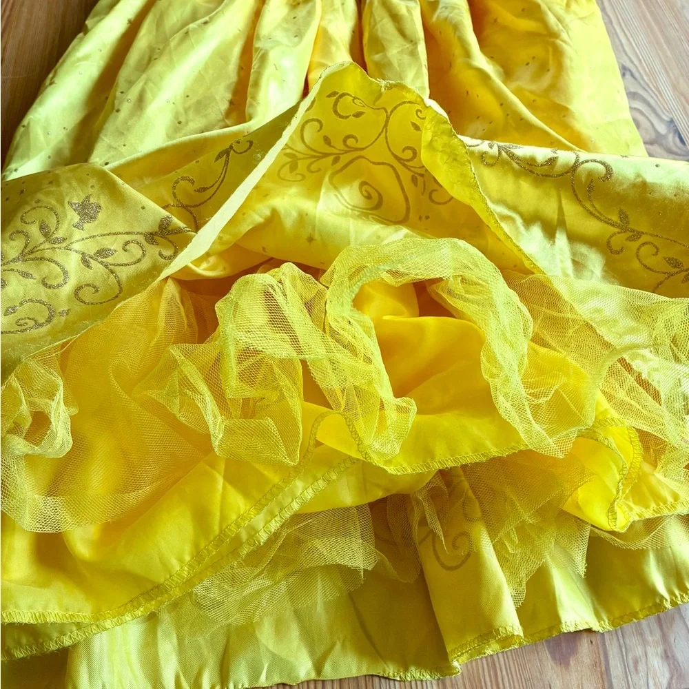 Disney Snow White Costume Gown Satin Dress Medium 7 8 Halloween Fairy Princess
