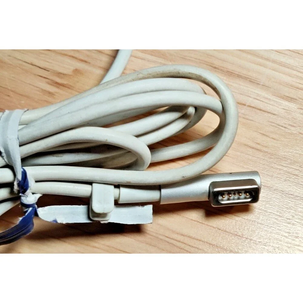 Genuine Apple 60W A1384 MagSafe ADP-60AD 16.5V 3.65A Power Adapter