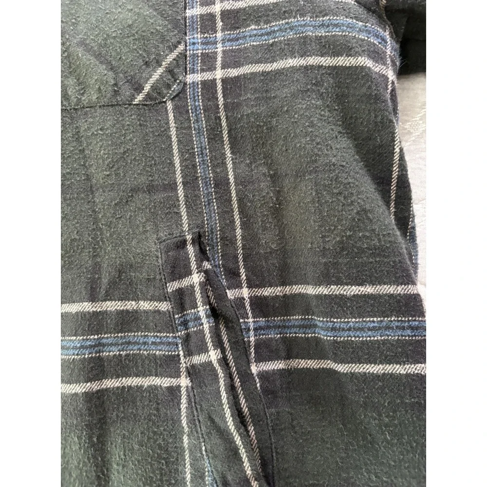 Northwest Territory outfits features shirts