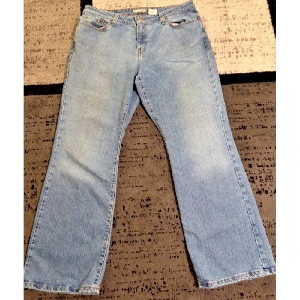 Levis this item