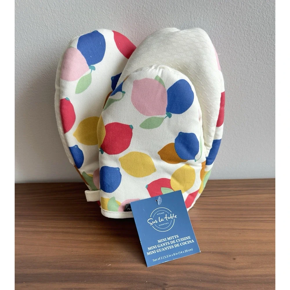 SUR LA Table Kitchen Essentials Lemon Zest Citrus Pot Holders & Mini Oven Mitts
