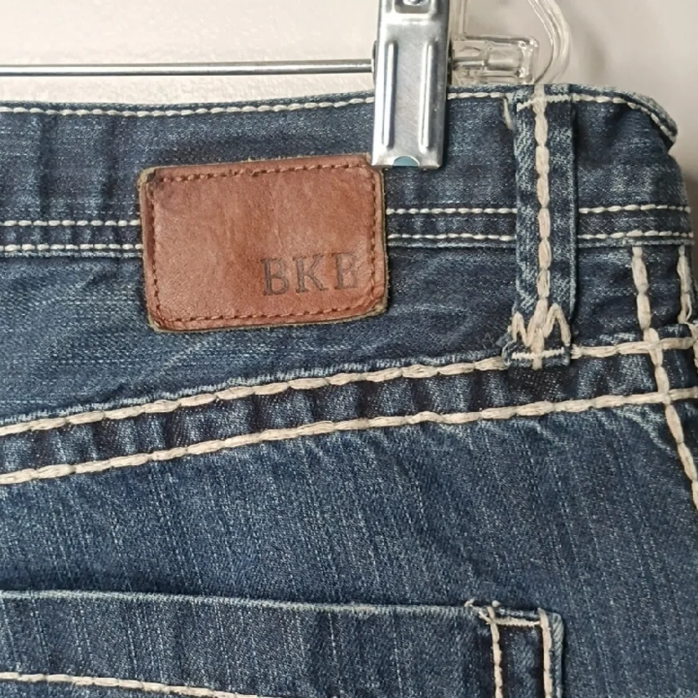 BKE relaxed fit