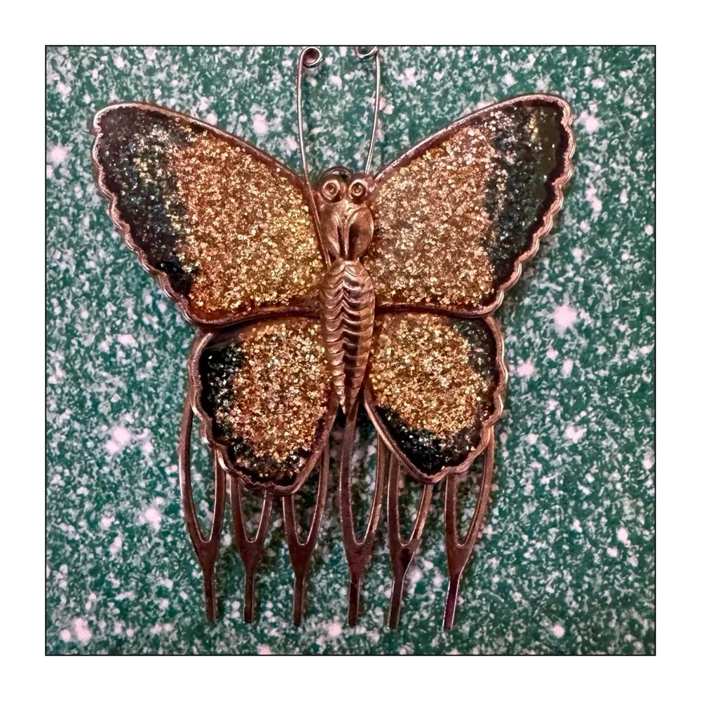 N/A vintage ornate