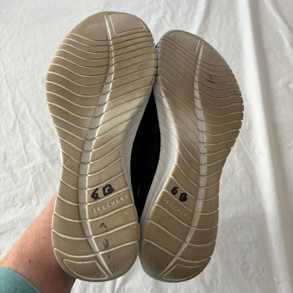 Skechers wave lite