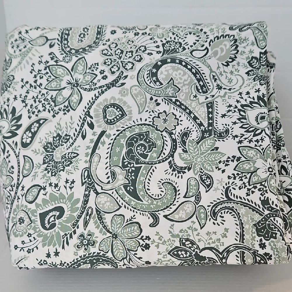 IKEA rodgersia paisley