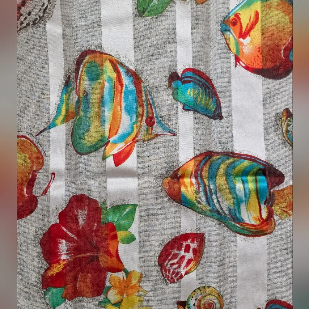 Liz Claiborne this beautiful