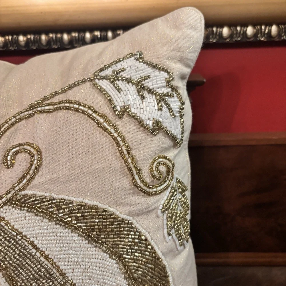 pier one pier beaded
