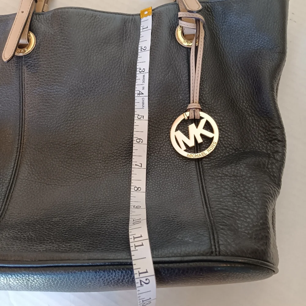 Michael Kors Black and Tan Leather Tote Bag 15
