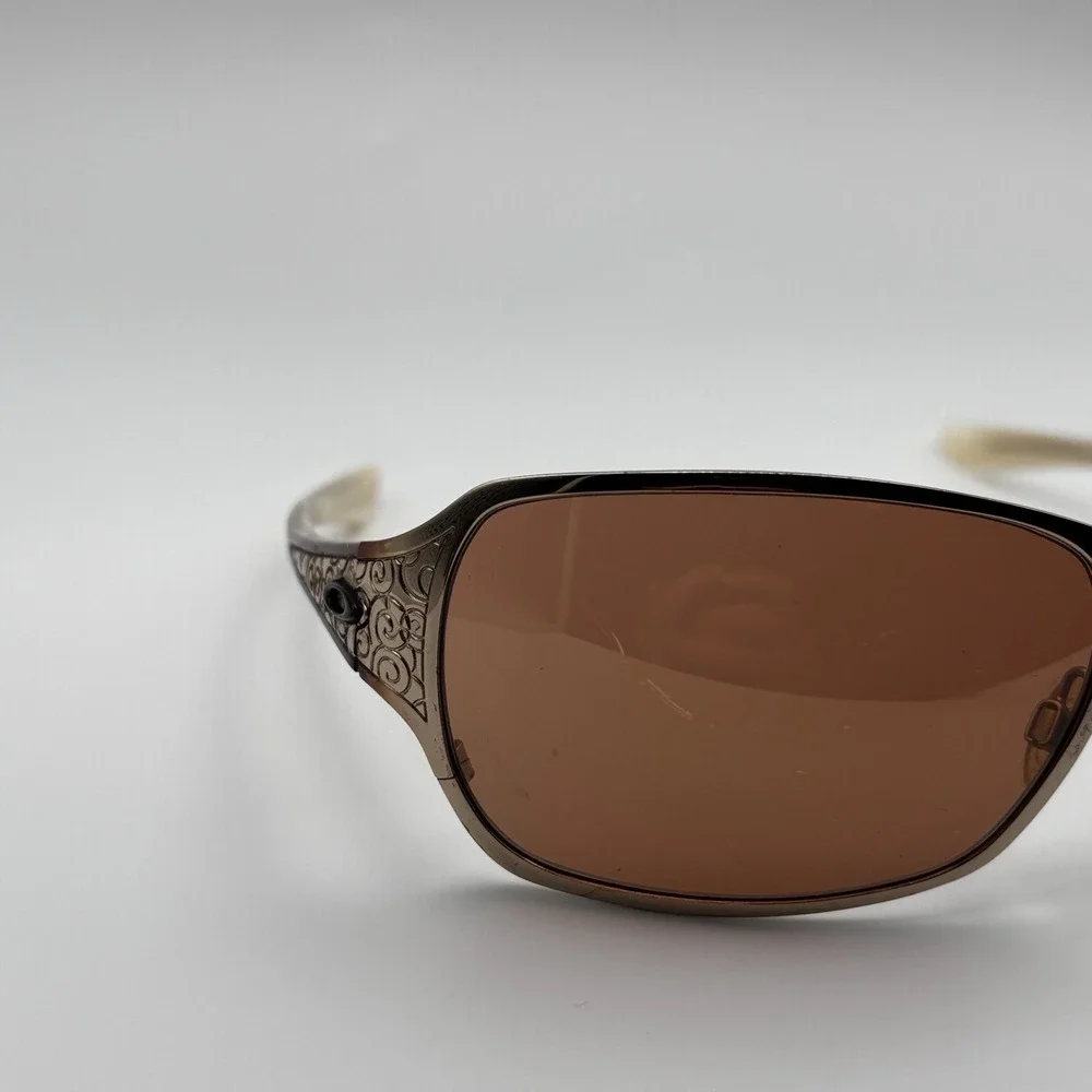 Oakley good pre