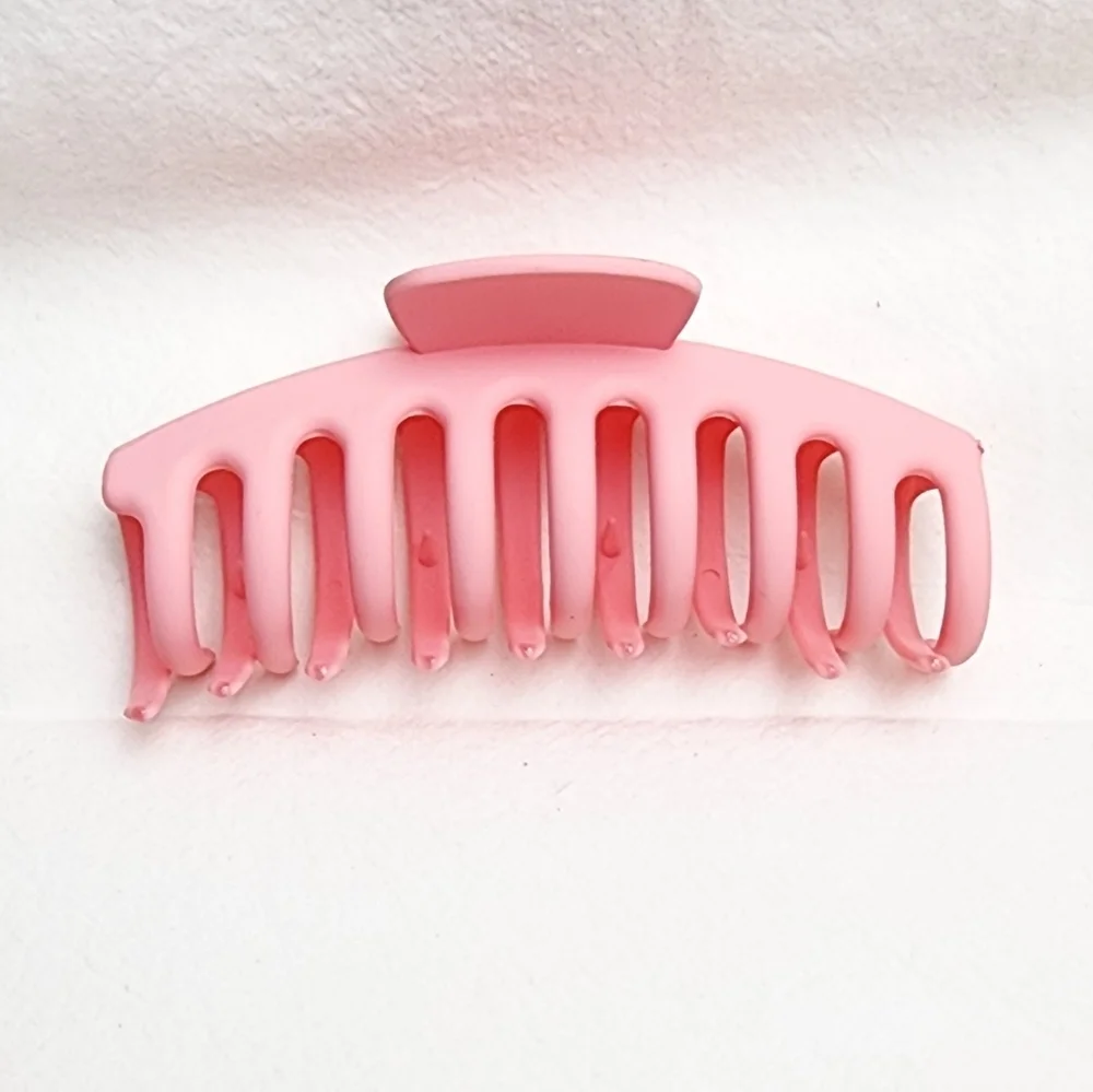 N/A claw clips