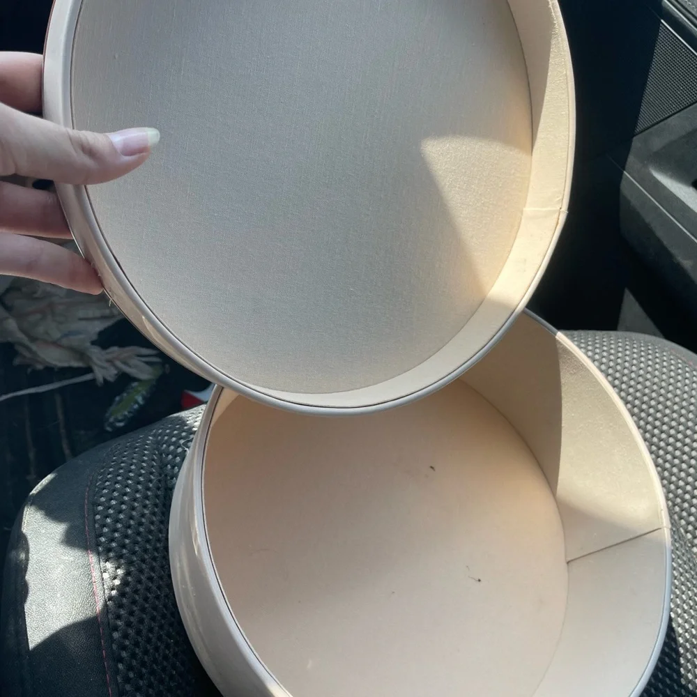 N/A round chloé