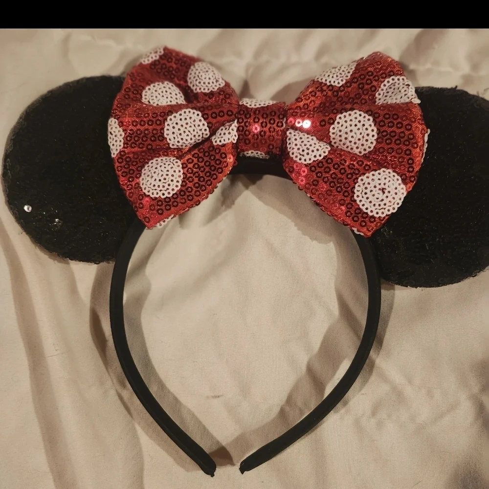 Disney Black Minnie Mouse Ear Headband with Red Sequin Polka Dot Bow
