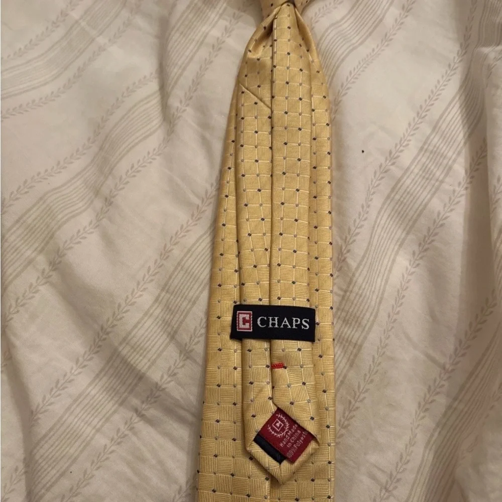 Chaps elegant silk
