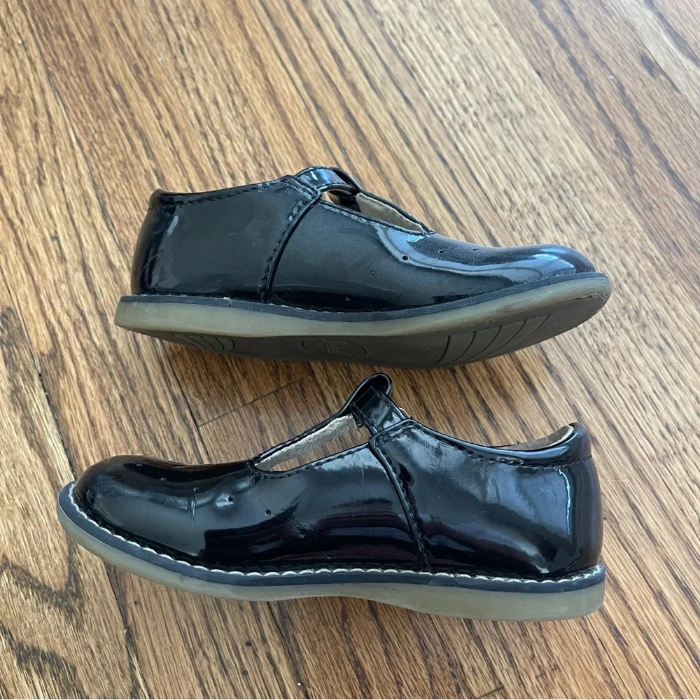 FootMates comfort stylish seasons