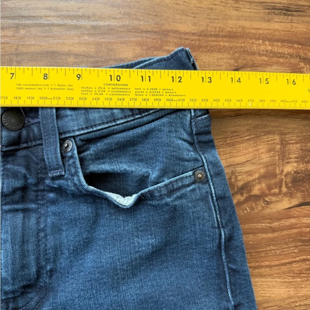 Levis levi’s 502