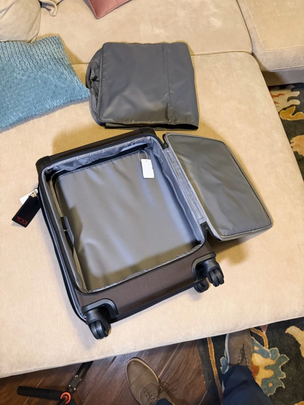 Tumi new never