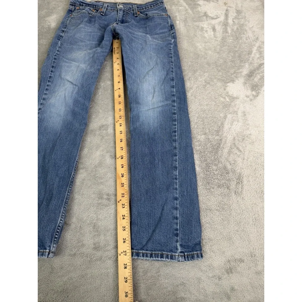 Levis measurements are
