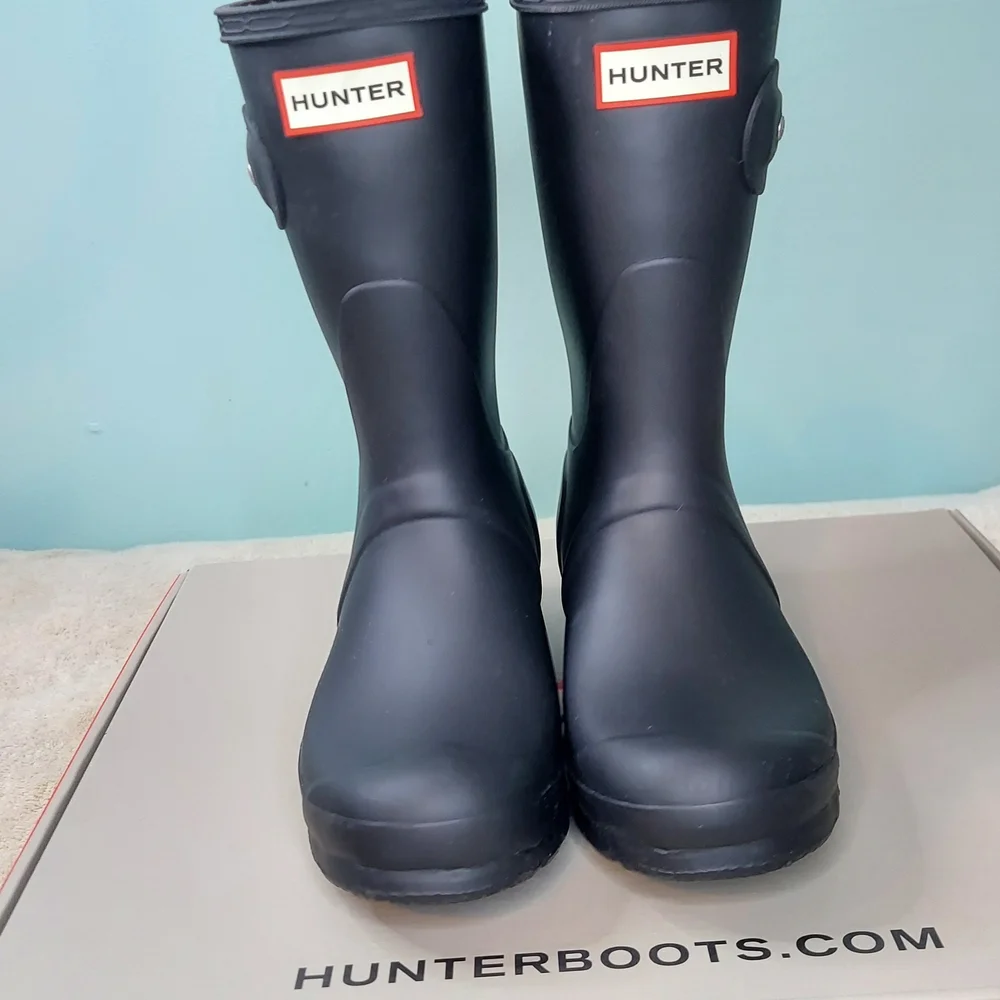 Hunter brand new