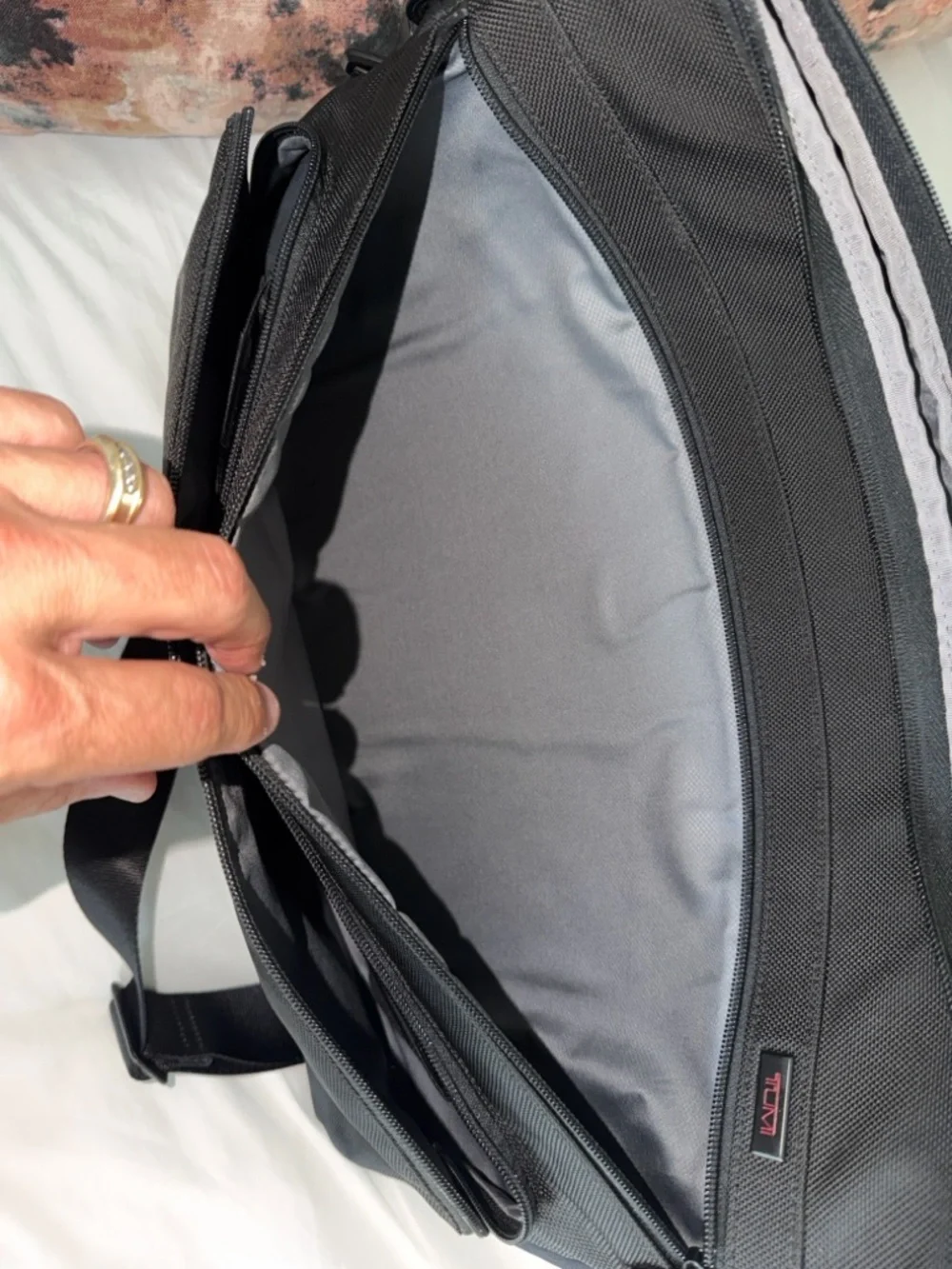 Tumi alpha series