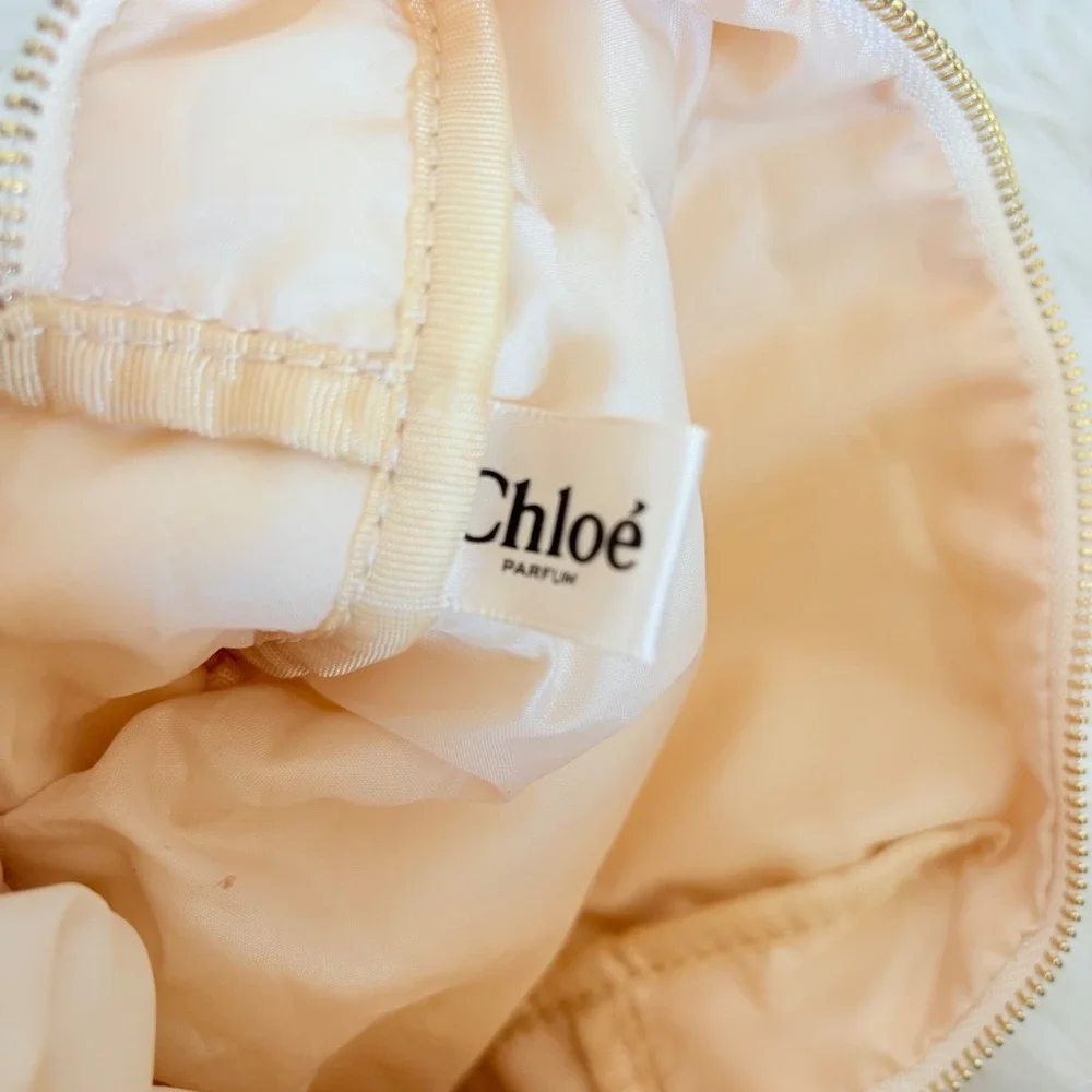Chloe parfums canvas