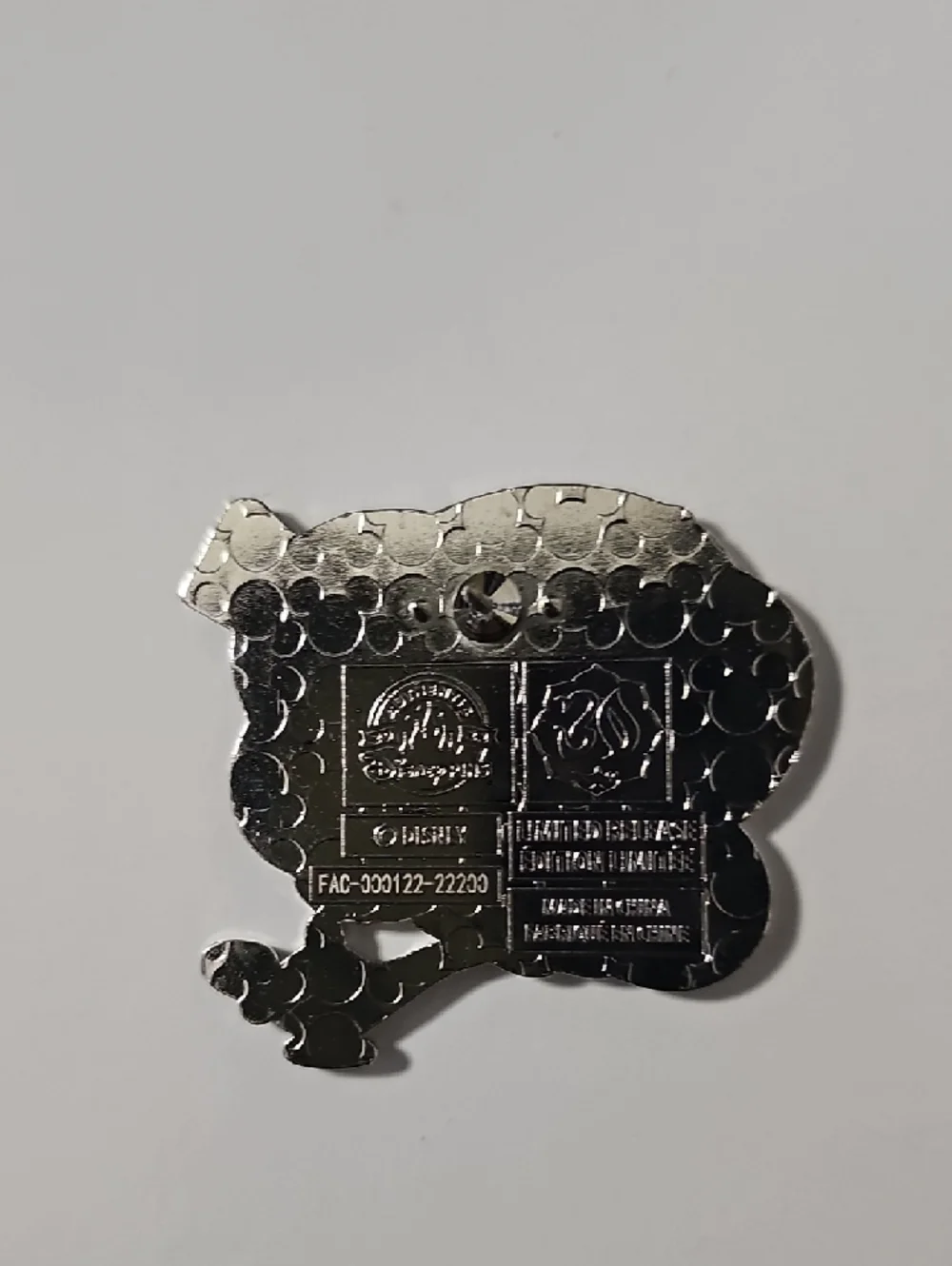 Disney enamel pin
