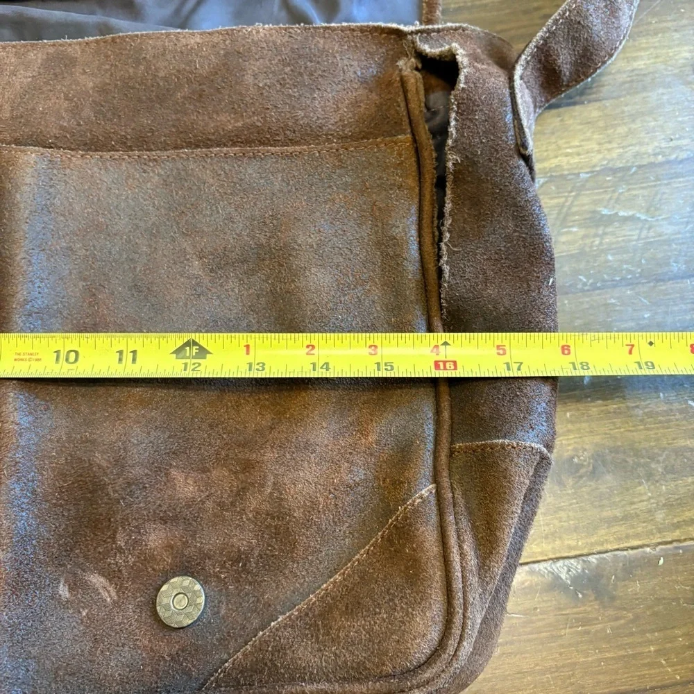 Claire Chase measurements flawed strap