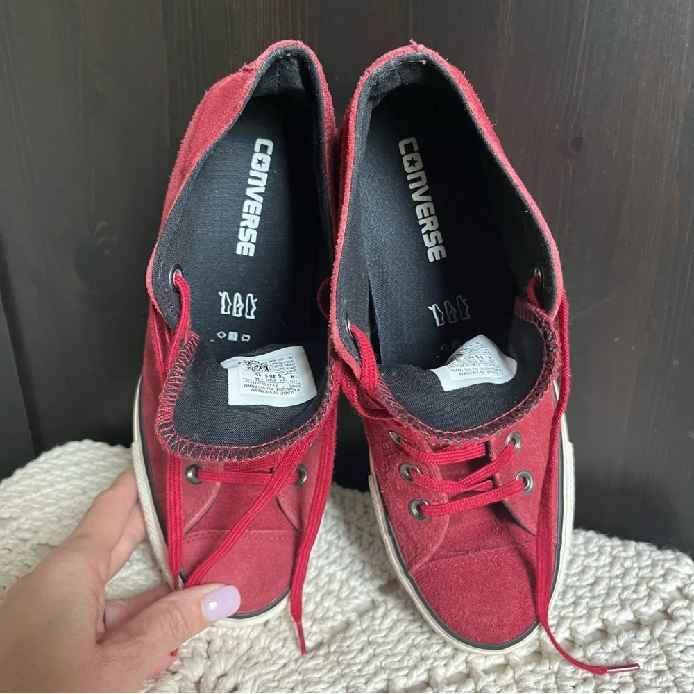 Converse questions leave