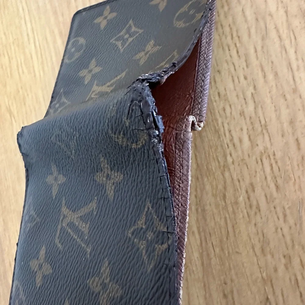 Louis Vuitton authentic louis