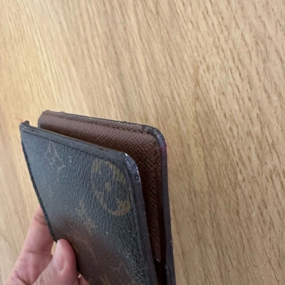 Louis Vuitton authentic louis