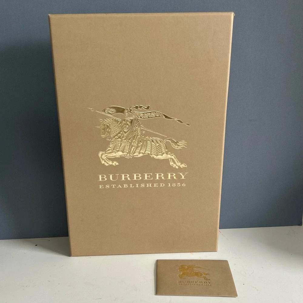 Burberry Tan Sturdy Thick Gift Box Envelope Set Gold Embossed Equestrian Knight
