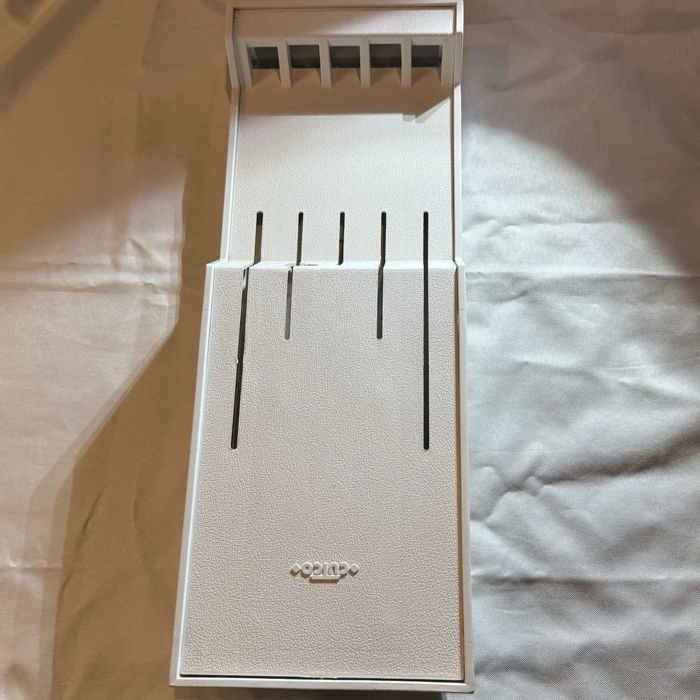Cutco 1742 white
