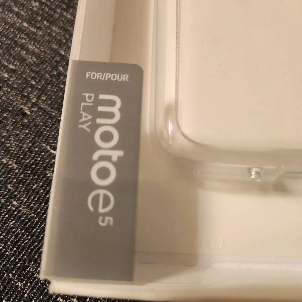 speck moto e5