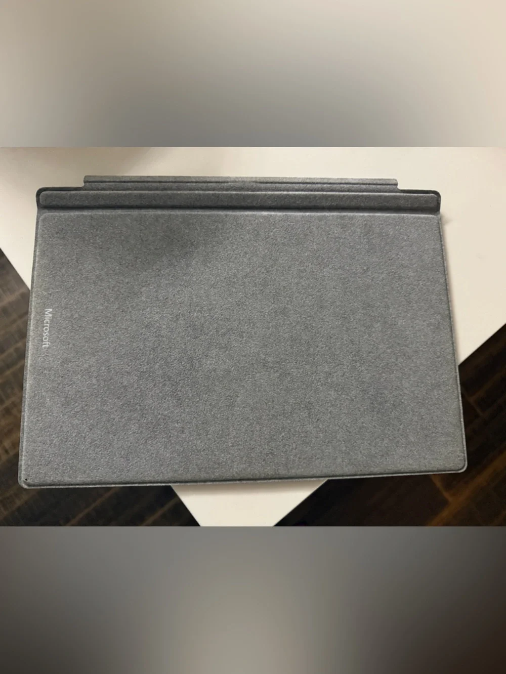 Microsoft neutral screen